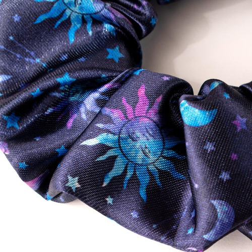 Imagen 7 de 7 de Set 3 Collets Scrunchies Espacio Astronauta