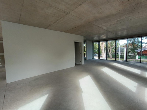 Imagen 23 de 30 de Rivera Próximo Arocena A Estrenar Oficina De 147 M2 !!