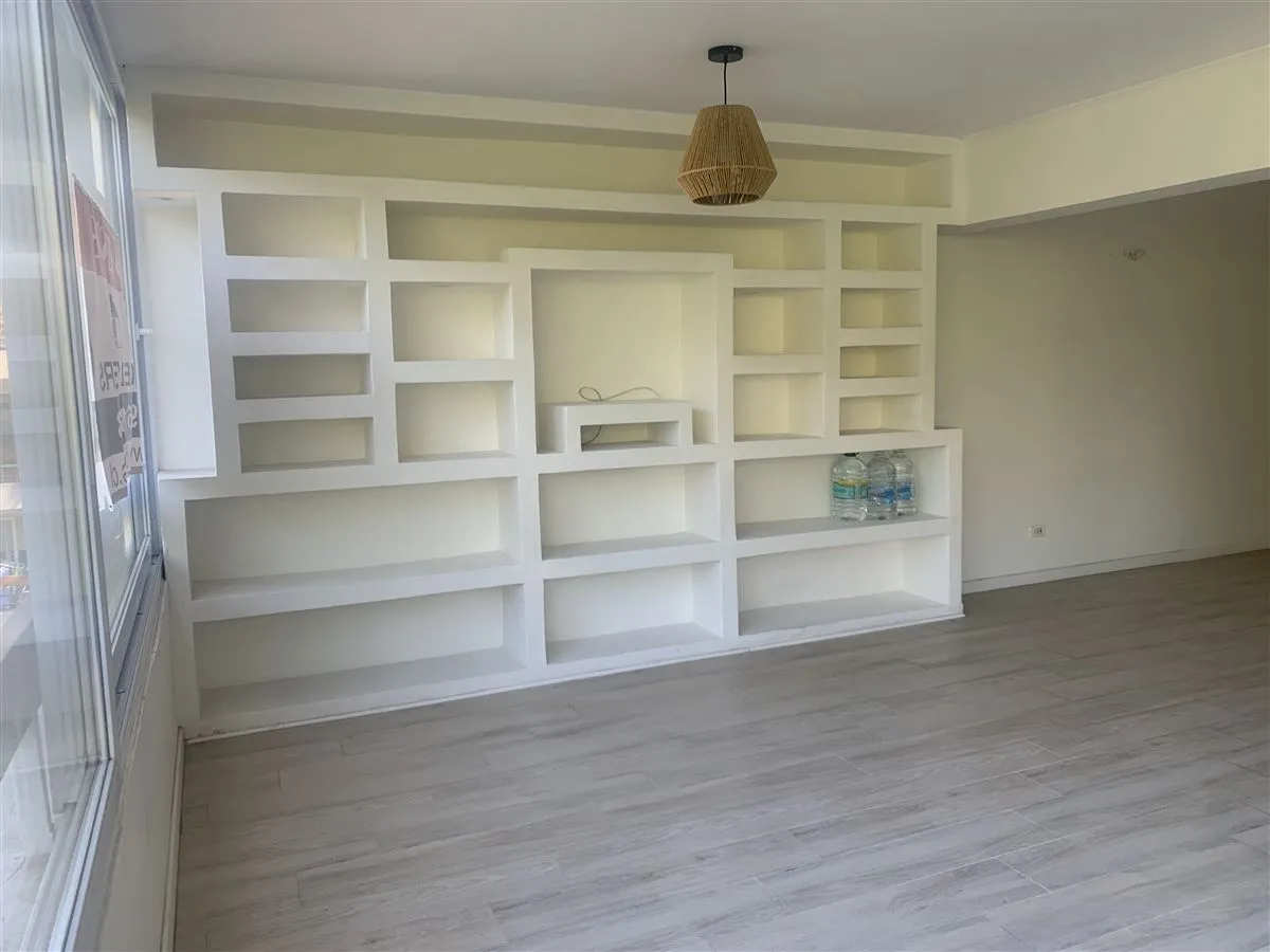 Imagen 5 de 22 de Dpto.en Venta A Pasos Trewhelas School 3d3b Estar Y Serv.