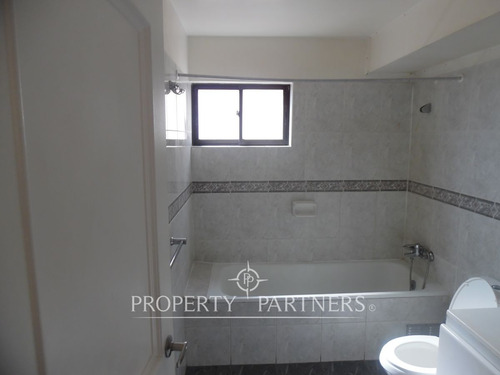 Arriendo Departamento De 3 Dormitorios En Jardines...