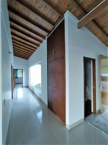 Imagen 8 de 16 de Finca En Venta En El Sector La Catedral En Envigado