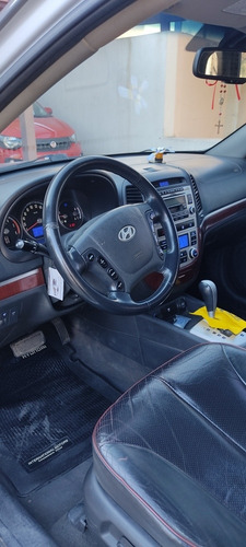 Imagen 4 de 9 de Hyundai Santa Fe 2.2 Gls Crdi 5at 7p Premium 2008