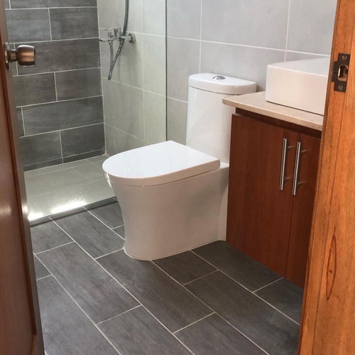 Hemoso Apartamento Próximo Al Homs