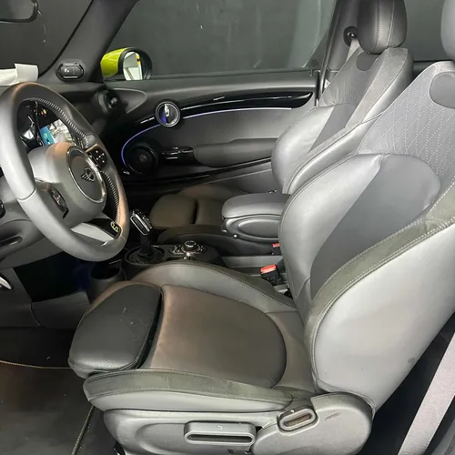 Mini Cooper Se 0.0 Iconic At