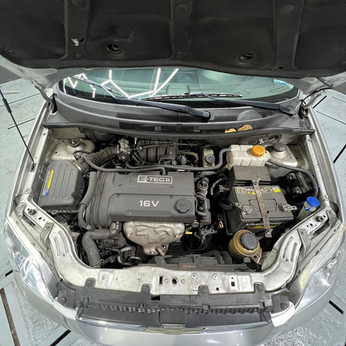 Chevrolet Aveo Lt 2011