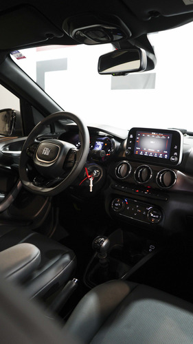 Fiat Cronos 1.3 Stile Mt