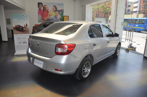 Imagen 16 de 25 de Renault Logan Life Mt 1.6cc Drz690