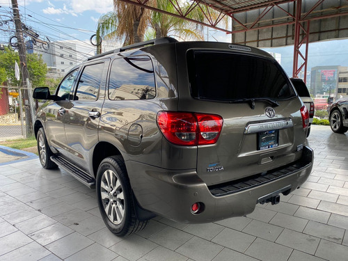 Imagen 5 de 15 de Toyota Sequoia 2010 5.7 Limited At