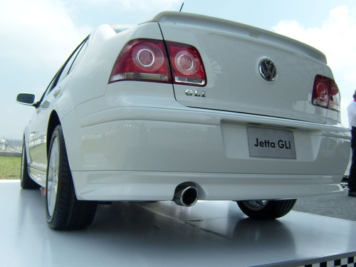 Spoiler Trasero Jetta Gli Clasico 2008 A 2014 Oiginal