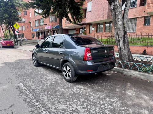 Renault Logan 1.6 Expression Fii