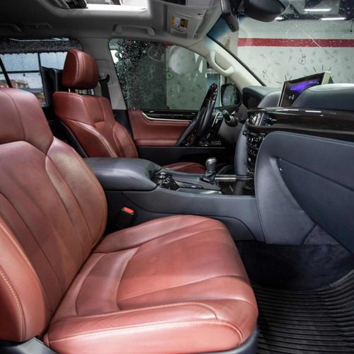 Imagen 14 de 17 de Lexus Lx Lx570 Americana B2+