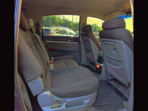 Imagen 11 de 15 de Ssangyong Stavic