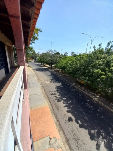 Imagen 5 de 10 de Alquiler De Local Comercial Ubicado En El Mini C.c. Faneitte Ve03-591cf-mher