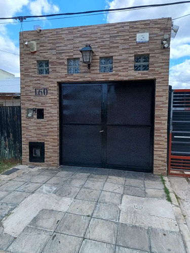 Venta Casa 3 Dormitorios En Berisso Calle 30 Y 169