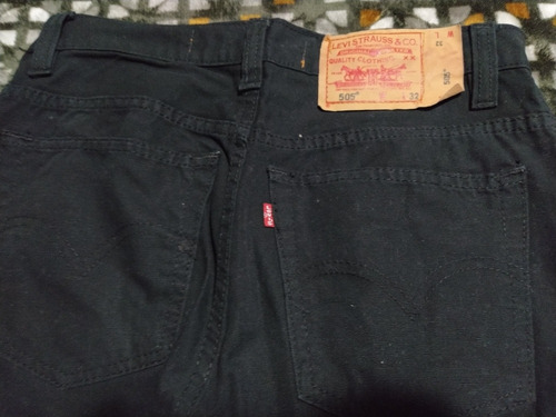 Pantalón Negro Levis
