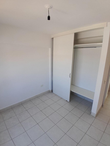 Venta| Departamento 2 Dorm A Metros De La Cañada