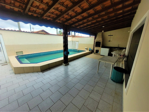 Imagem 2 de 25 de Casa Com 4 Quartos E 5 Banheiros À Venda, 140 M² - Amg10