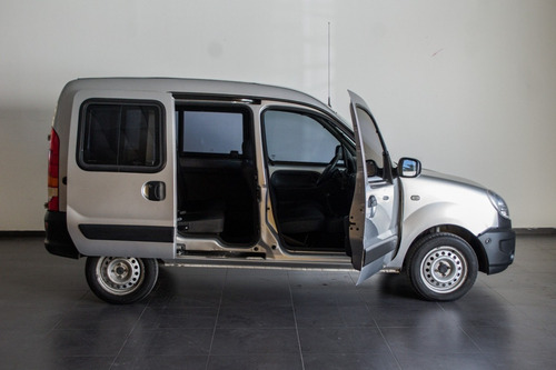 Imagen 15 de 19 de Renault Kangoo Confort 5 Asientos 2015 Dci Osn