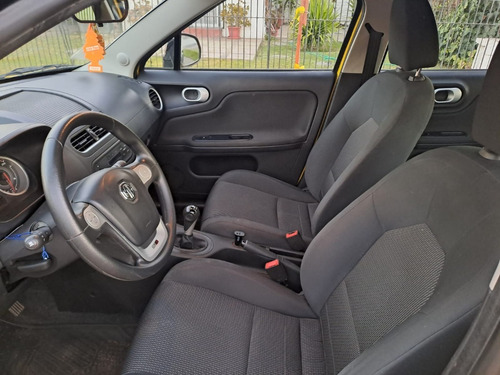 Imagen 6 de 15 de Auto Mg, Modelo Mg3 Mt Std, Color Amarillo
