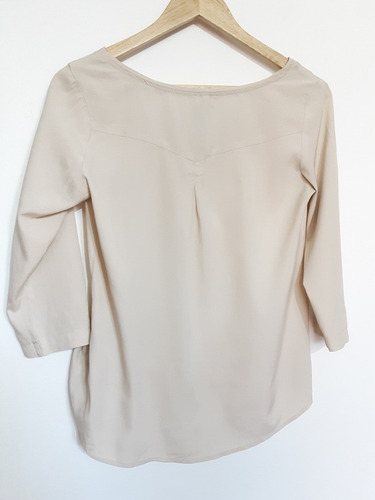 Imagen 3 de 9 de Blusa Oversize Beige Cerrada De Mangas 3/4, Talla S