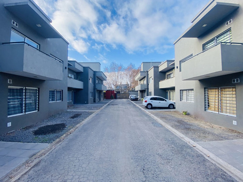 Imagen 3 de 13 de Departamento En Venta En Muñiz