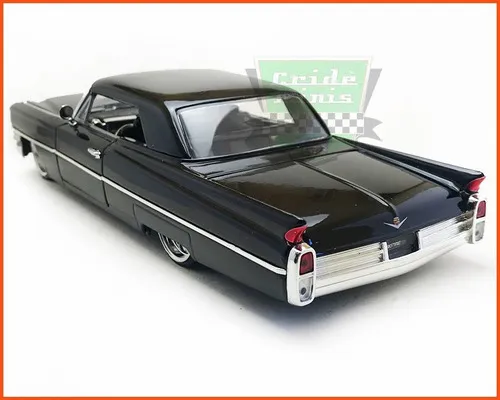 Cadillac 1963 - Escala 1/24