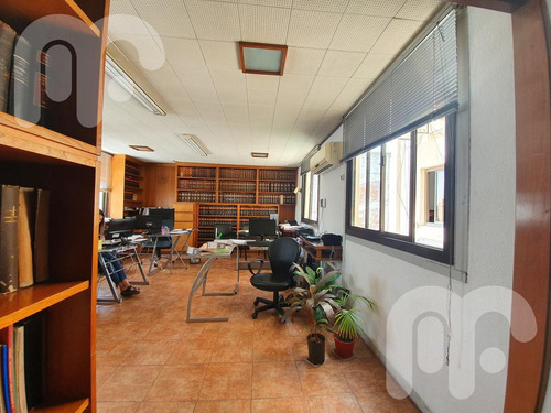 Imagen 10 de 16 de Oficina - Microcentro