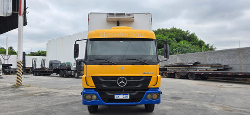 Mb Atego 1726 2013 Bau Compartilhado Plataforma Hidraulica