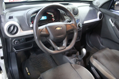 Imagem 9 de 11 de Chevrolet Montana 1.4 Mpfi Ls Cs 8v Manual
