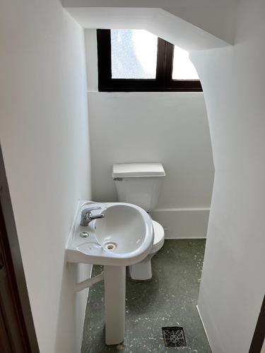 Casa Remodelada 3d,1b, 3 Estac; Casa Int. Metro Cerrillos