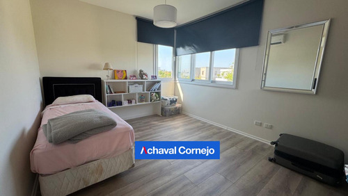 Casa En Puertos, Muelles Con Increíble Vista Al Lago Central