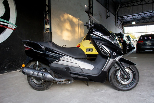 Imagen 18 de 21 de Benelli Zafferano 250
