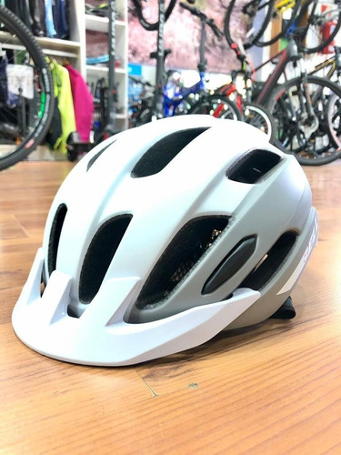 Casco Ciclismo Bell Trace - Urquiza Bikes