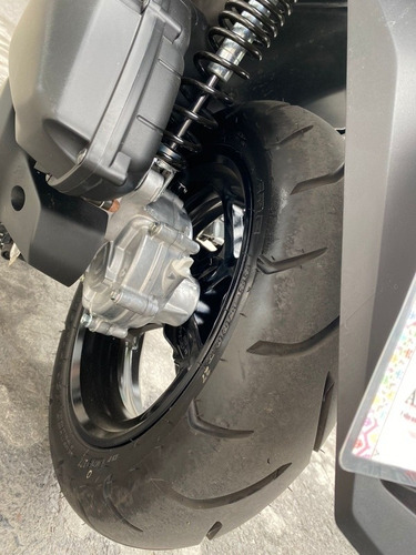 Imagen 7 de 14 de Yamaha Nmax 2022
