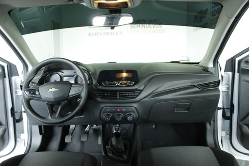 Imagen 14 de 15 de Chevrolet Onix 2021 1.0 Ls At