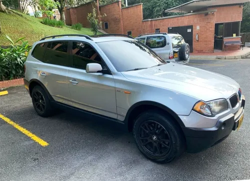 BMW X3 E83 2.5i MT