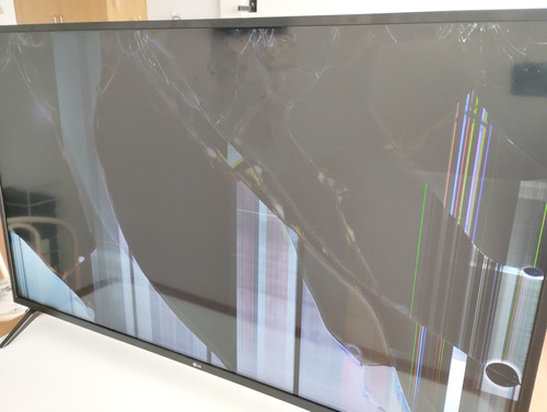 Smart Tv LG 50  50um7360psa-pantalla Rota- Lo Demas Perfecto