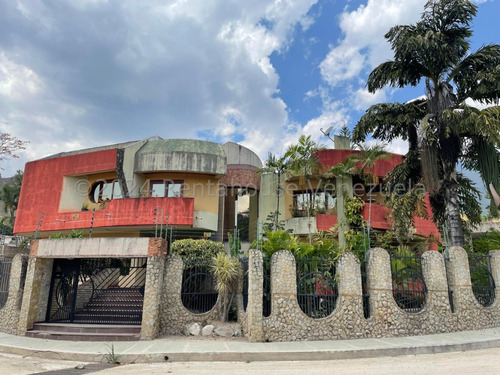 Casa Quinta En Venta Con Piscina Planta Eléctrica Excelente Distribución Cocina Empotrada Seguridad Dos Niveles Nela 24-21124