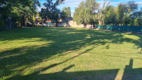 Se Venden Terrenos De 200m2 Y 300 M2 En Parque Alvear Iii. Oportunidad