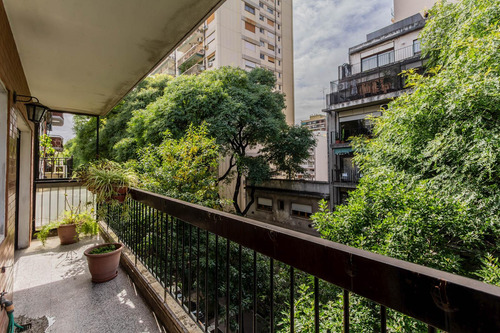 4 Ambientes Con Balcon, Cochera, Baulera Y Dependencia En Palermo/ Belgrano