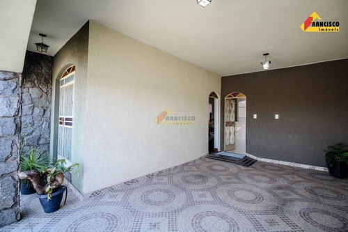 Imagem 4 de 25 de Casa À Venda, 3 Quartos, 1 Suíte, 4 Vagas, Jardim Das Oliveiras - Divinópolis/mg - 46408