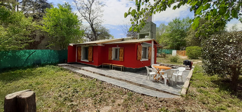 Oportunidad Villa General Belgrano Centro. Casa+ Salon/loft