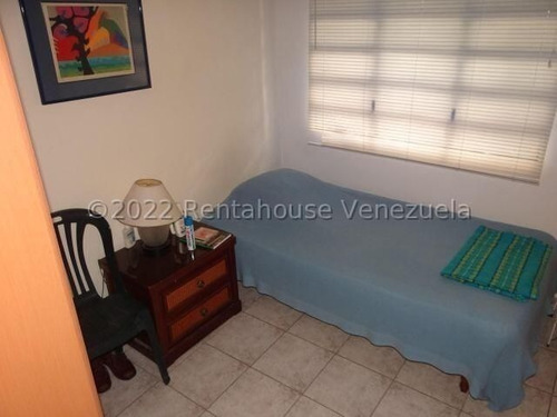 Imagen 11 de 22 de Casa En Venta Mls #22-24391 - Laura Colarusso