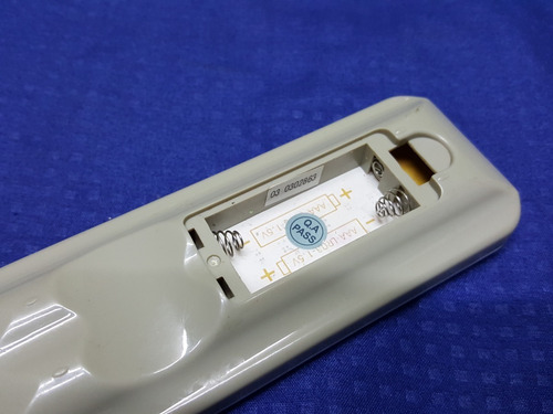 Control Remoto Va-cr1000u Avaly Universal (Usado)