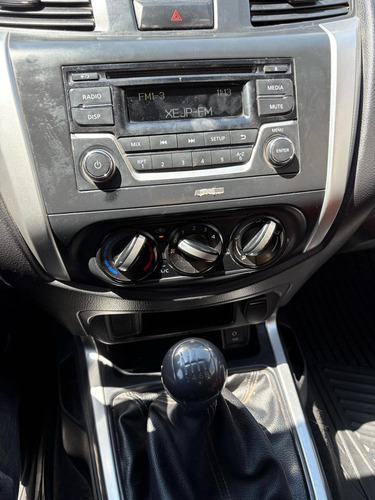 Nissan Np 300 Doble Cabina Se Estandard