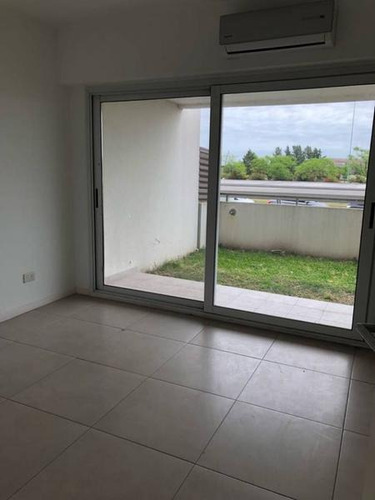 Imagen 7 de 10 de Departamento Complejo Nordelta - El Palmar