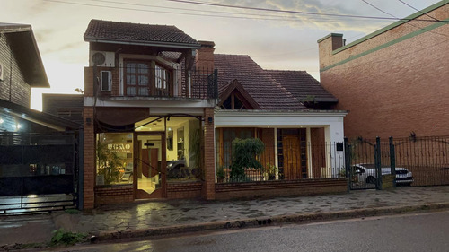 Casa En Calle Esperanza 231