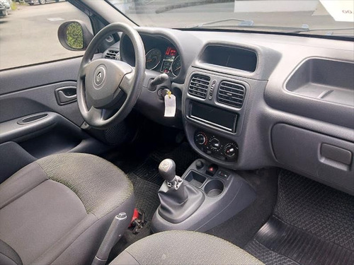 Imagem 6 de 8 de Renault Clio 1.0 Expression 4p Flex