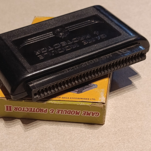 Sega Game Module Y Protector 2 No Megakey Sega 16bits (Usado)