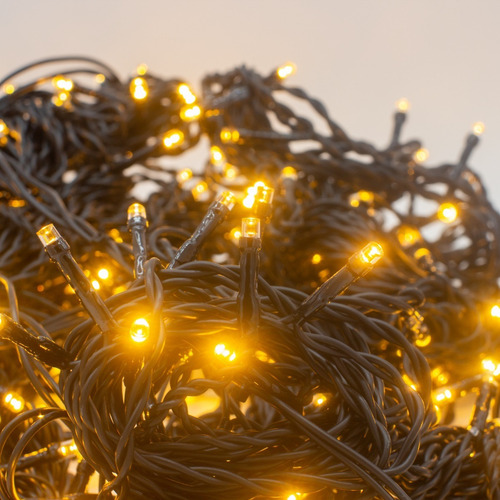Imagen 2 de 7 de Cortina Led Cable Negro 3.8x3metros Luz Fija Ambar 300 Leds